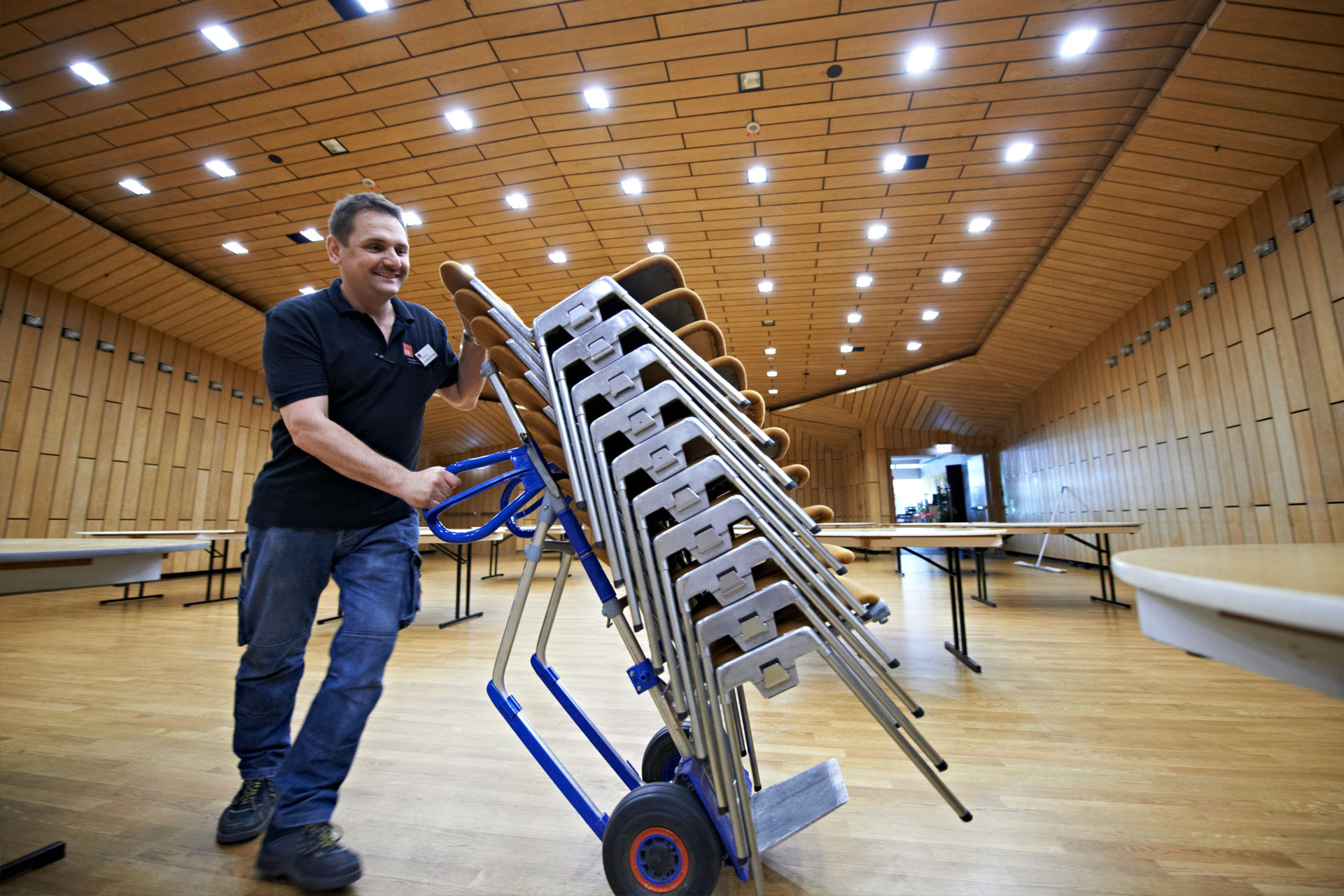 Nägel Erlangen Heinrich-Lades-Halle Bestuhlung